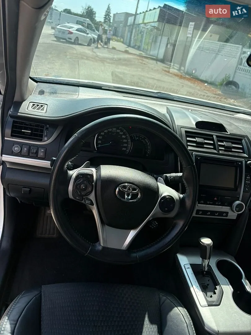 2014 Toyota Camry - мініатюра 34