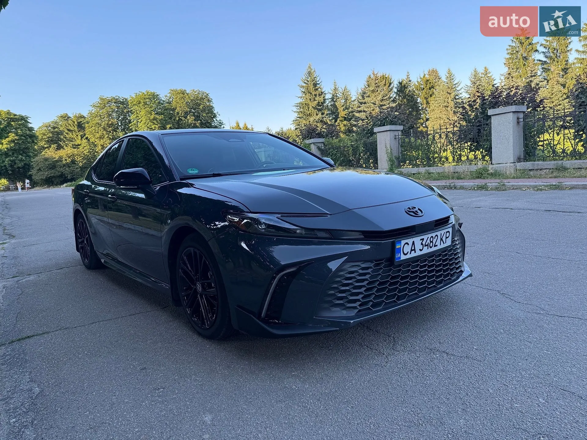 2025 Toyota Camry - мініатюра 17