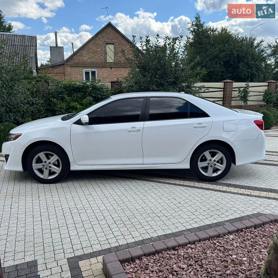 2012 Toyota Camry - мініатюра 6