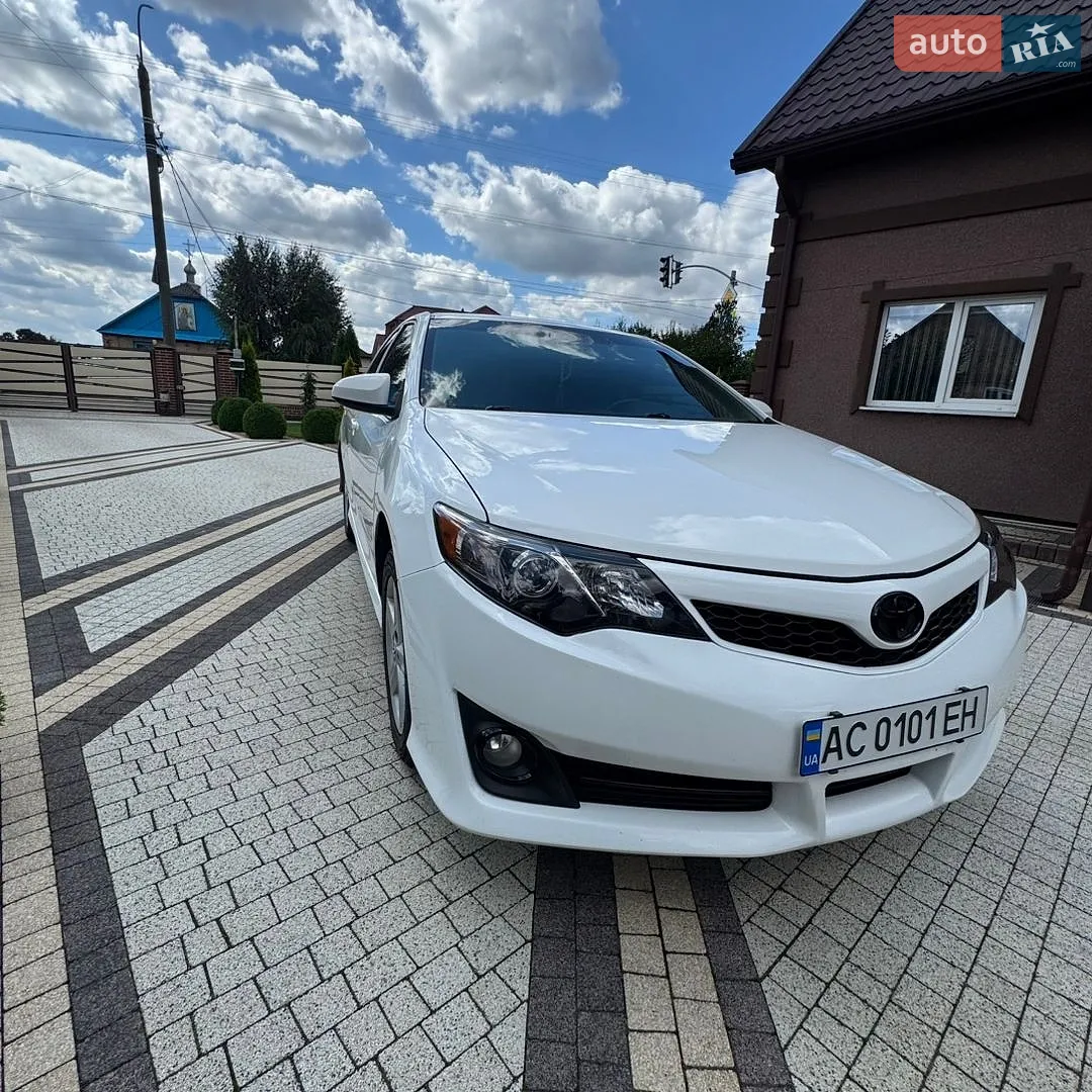 2012 Toyota Camry - мініатюра 2