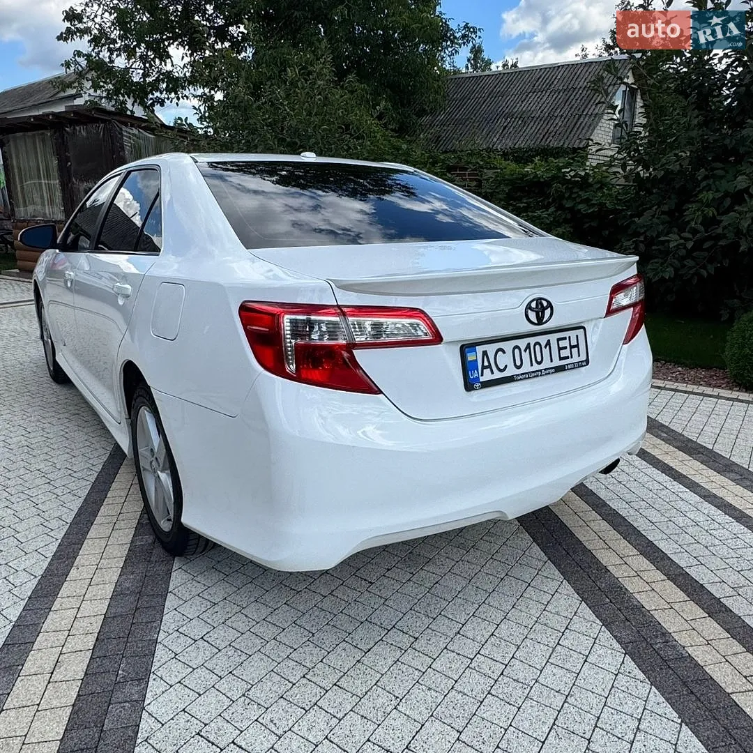 2012 Toyota Camry - мініатюра 9