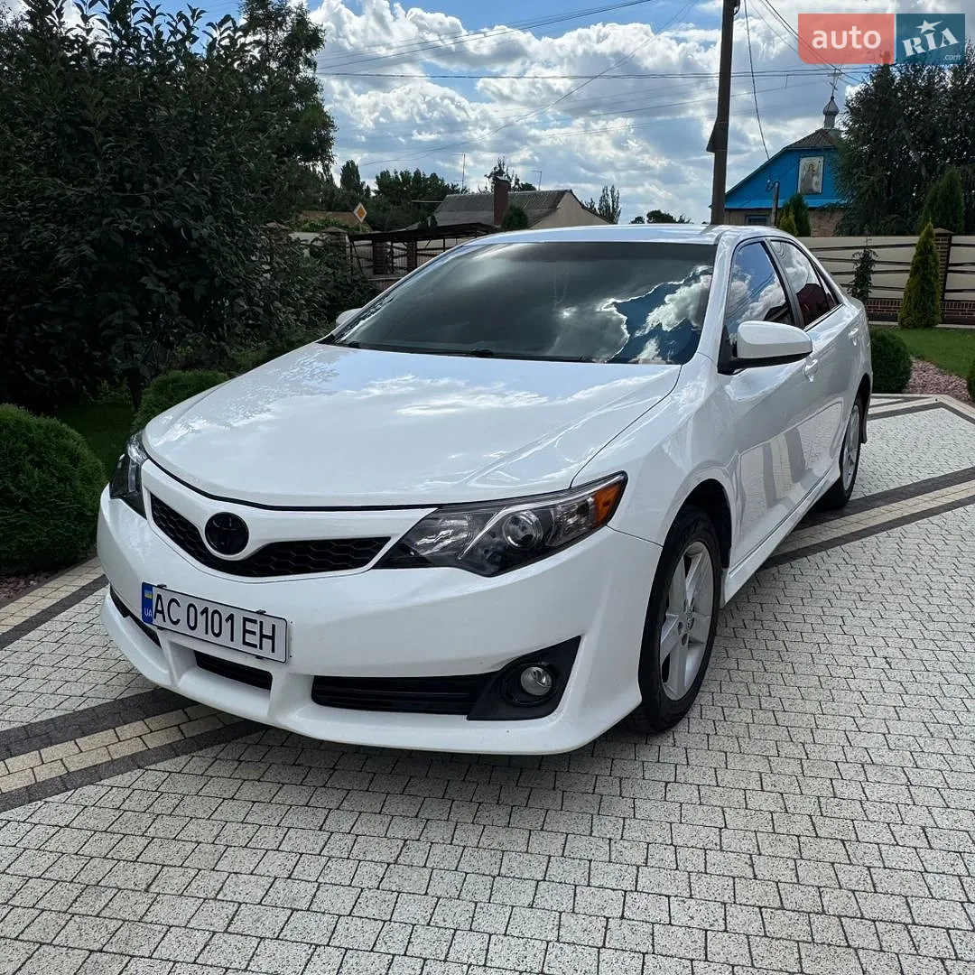 2012 Toyota Camry - мініатюра 4