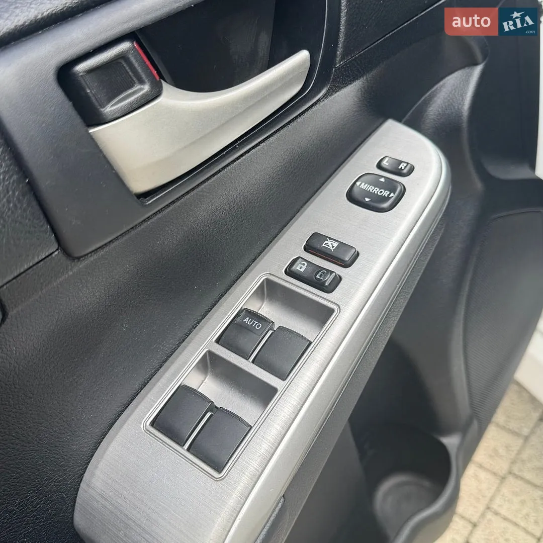 2012 Toyota Camry - мініатюра 17