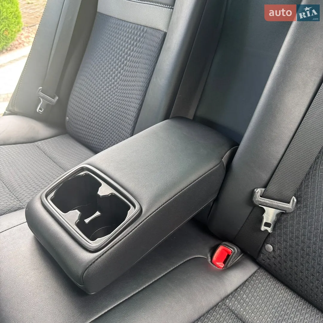 2012 Toyota Camry - мініатюра 33