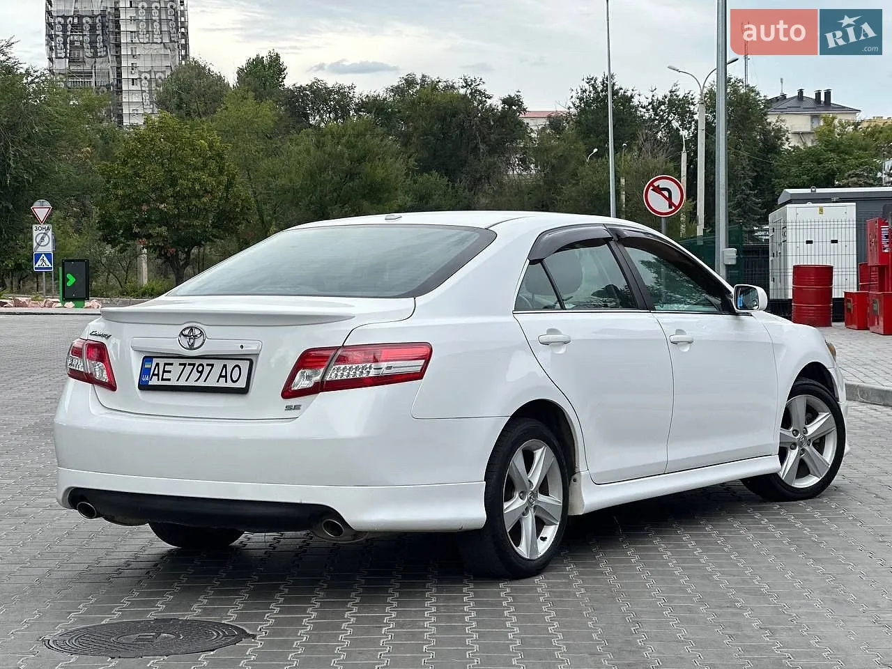 2011 Toyota Camry - мініатюра 4