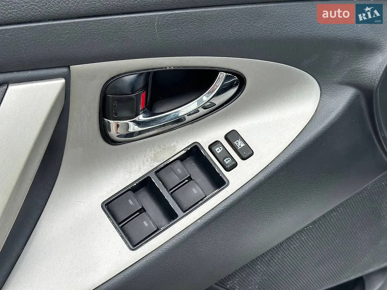 2011 Toyota Camry - мініатюра 10