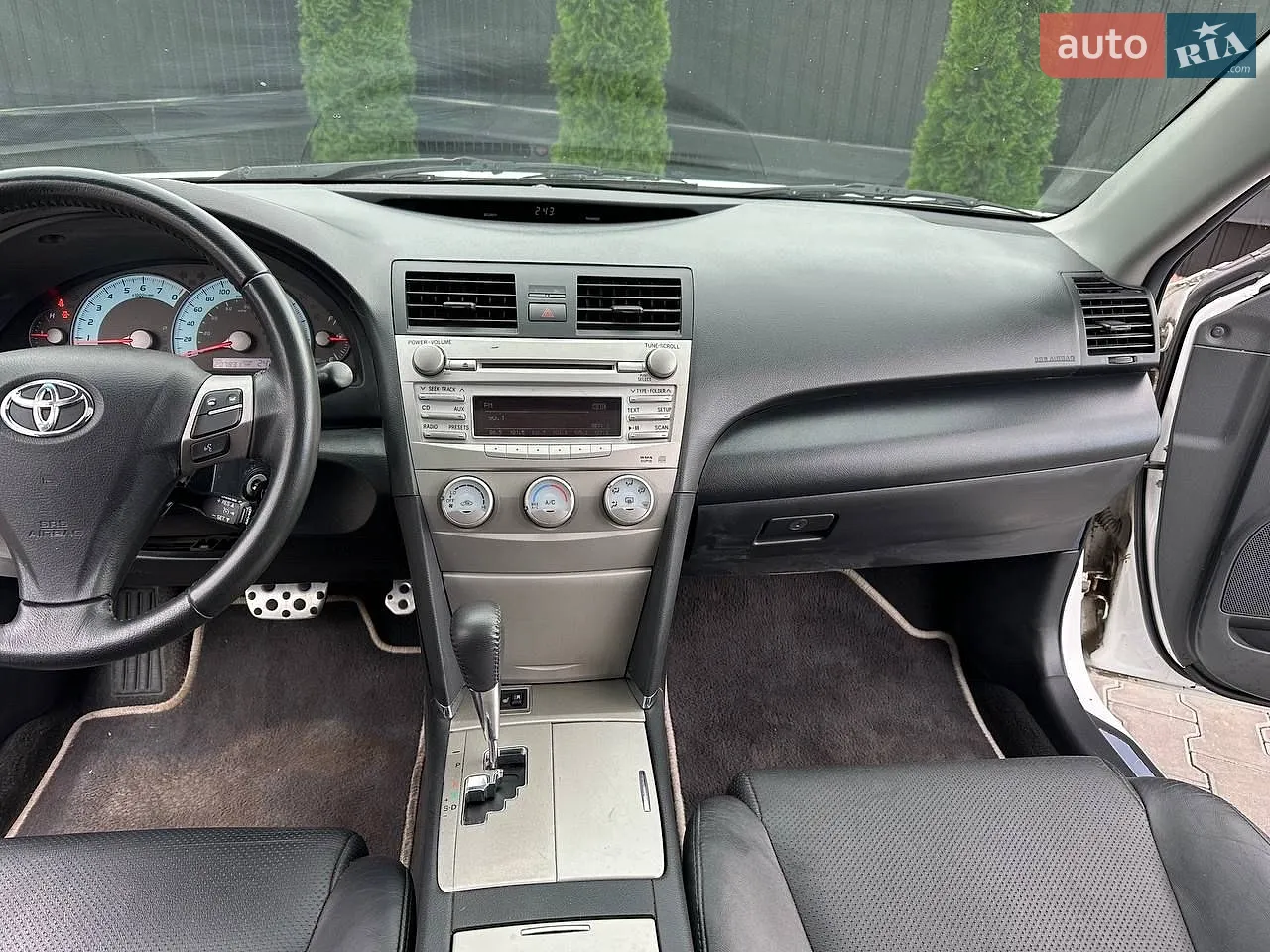 2011 Toyota Camry - мініатюра 16