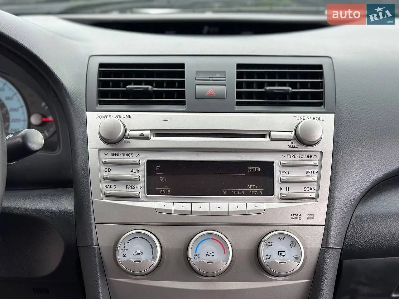2011 Toyota Camry - мініатюра 24