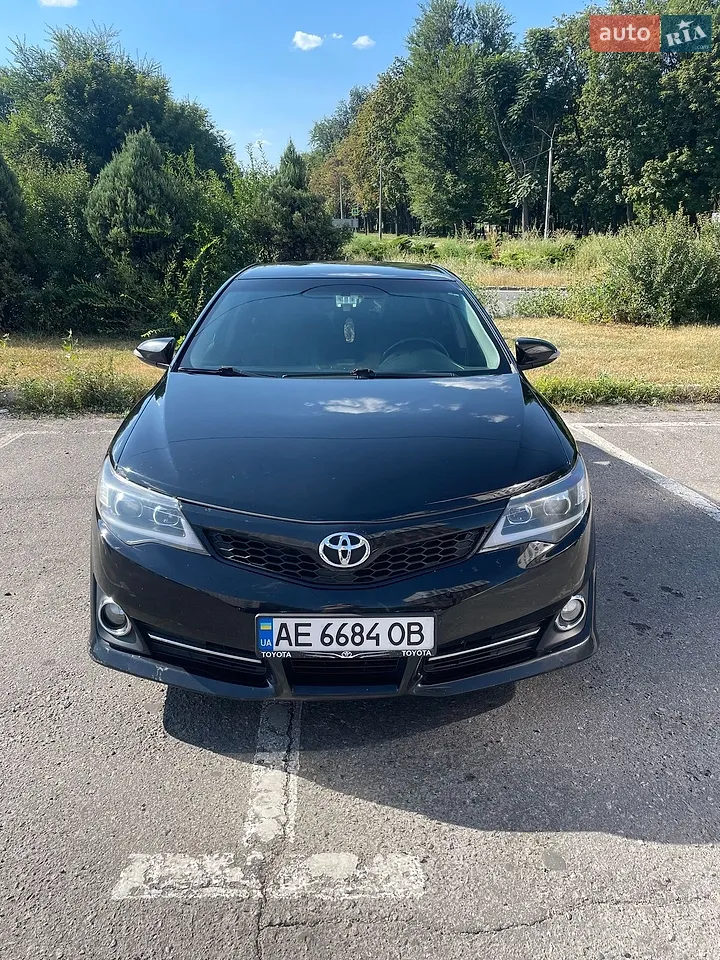 2013 Toyota Camry - мініатюра 6