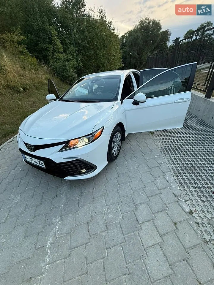 2022 Toyota Camry - мініатюра 32