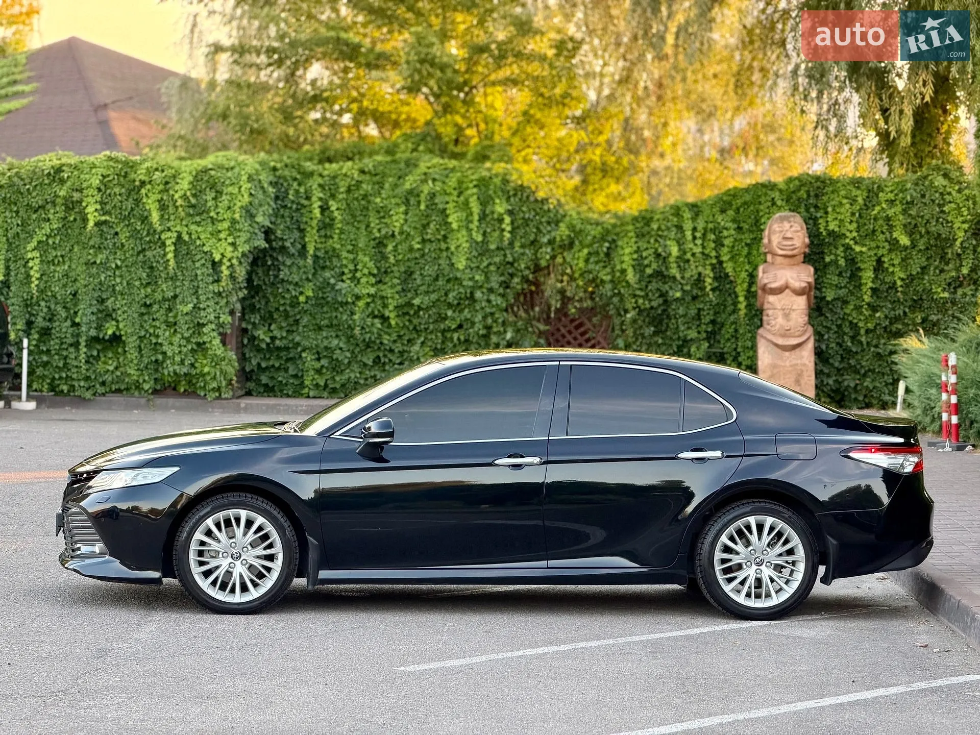 2018 Toyota Camry - мініатюра 3