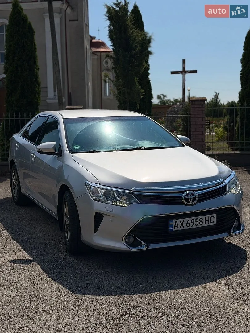 2015 Toyota Camry - мініатюра 3