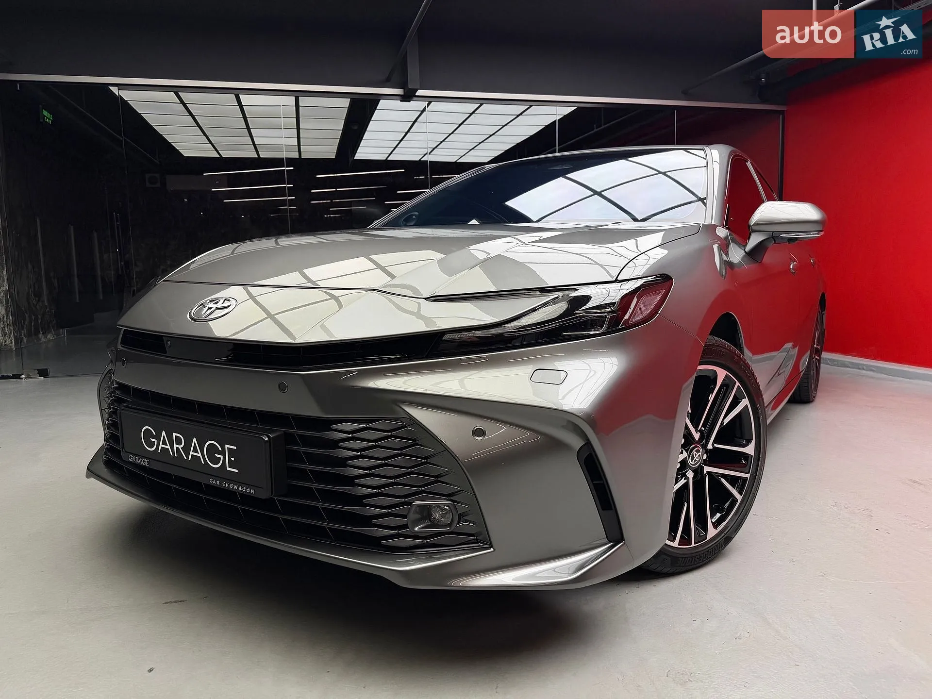 2025 Toyota Camry - мініатюра 8