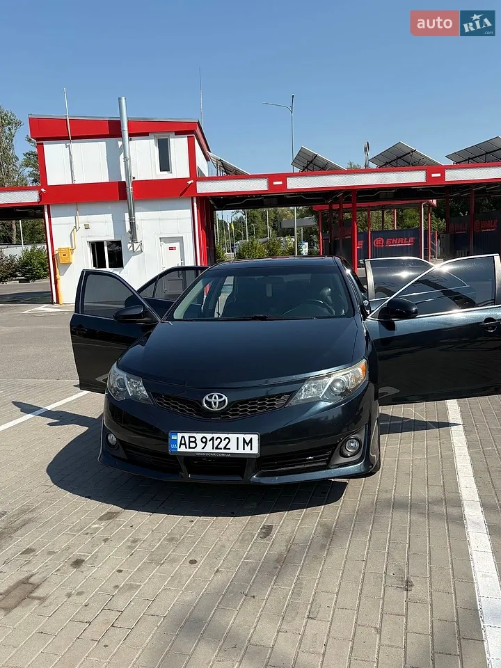 2011 Toyota Camry - мініатюра 32