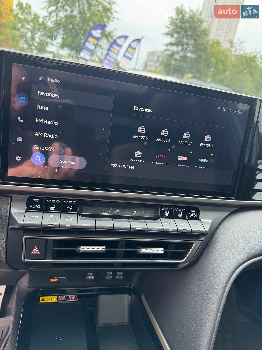 2024 Toyota Camry - мініатюра 10