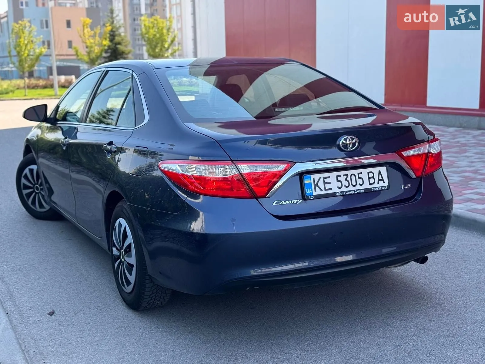 2016 Toyota Camry - мініатюра 6