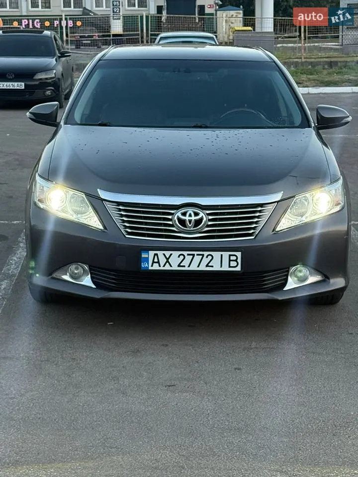 2013 Toyota Camry - мініатюра 17