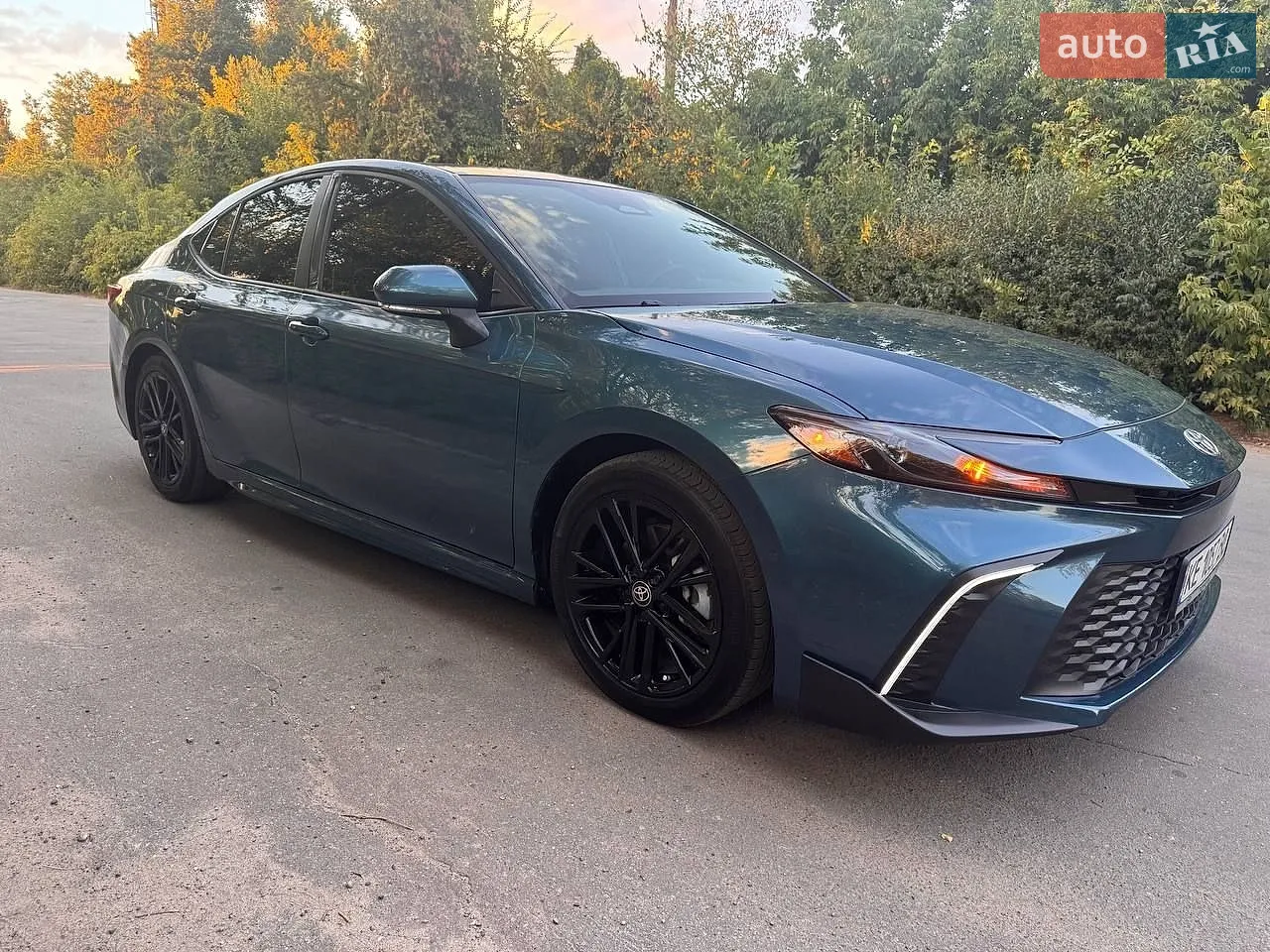 2025 Toyota Camry - мініатюра 11