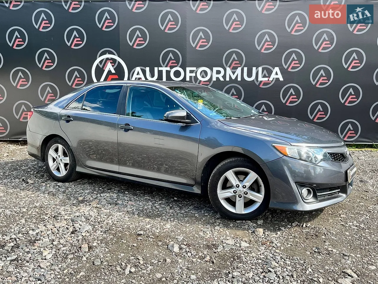 2015 Toyota Camry - мініатюра 18