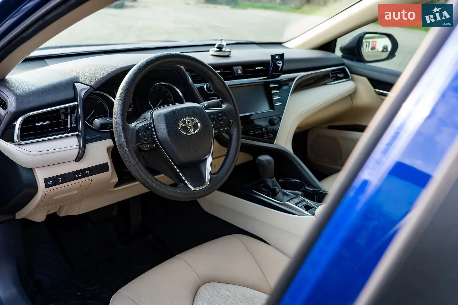 2018 Toyota Camry - мініатюра 20