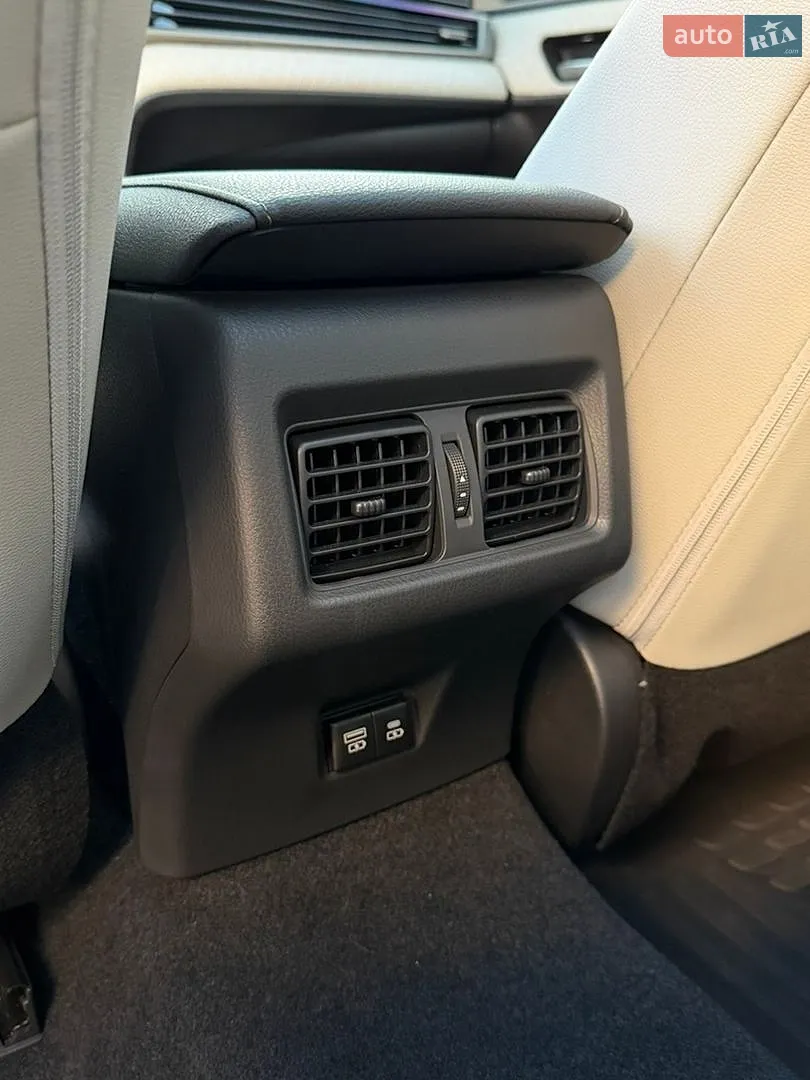 2024 Toyota Camry - мініатюра 43