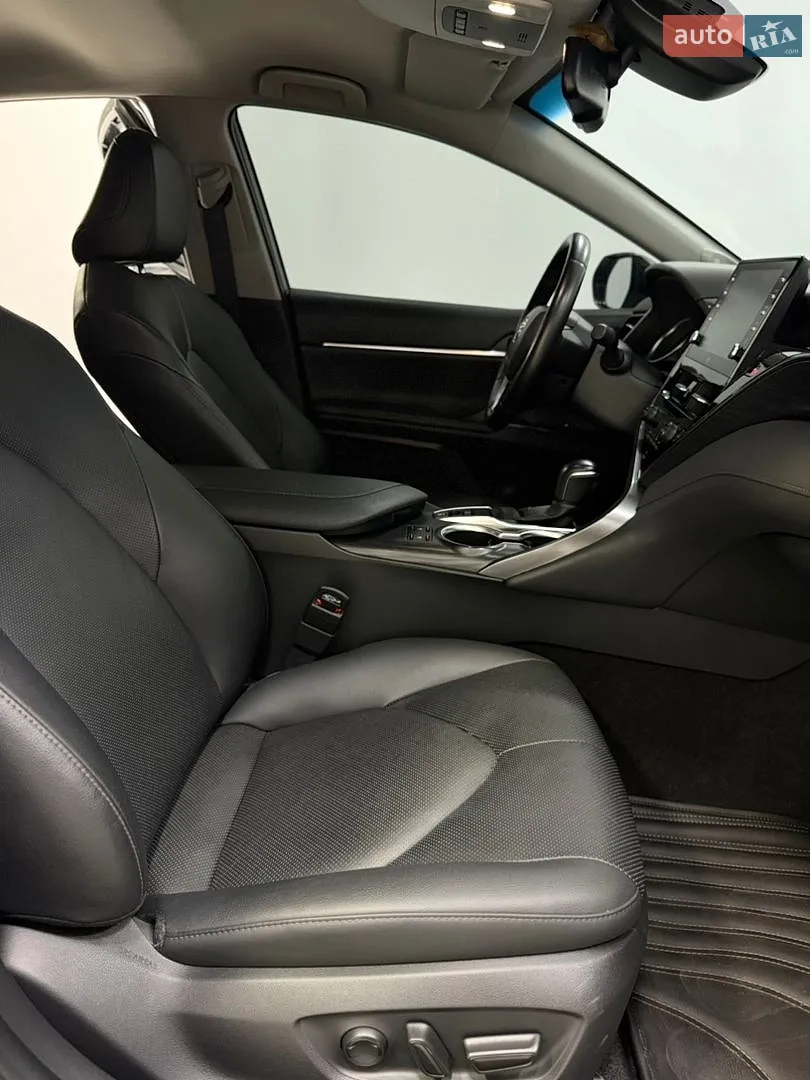 2022 Toyota Camry - мініатюра 18