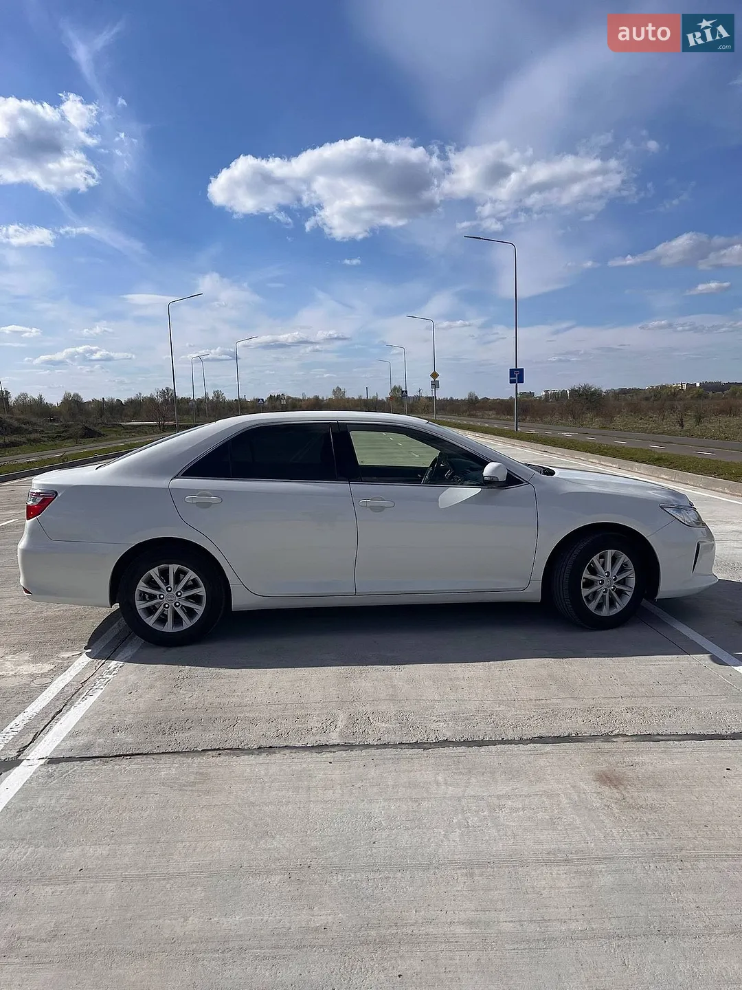 2017 Toyota Camry - мініатюра 3