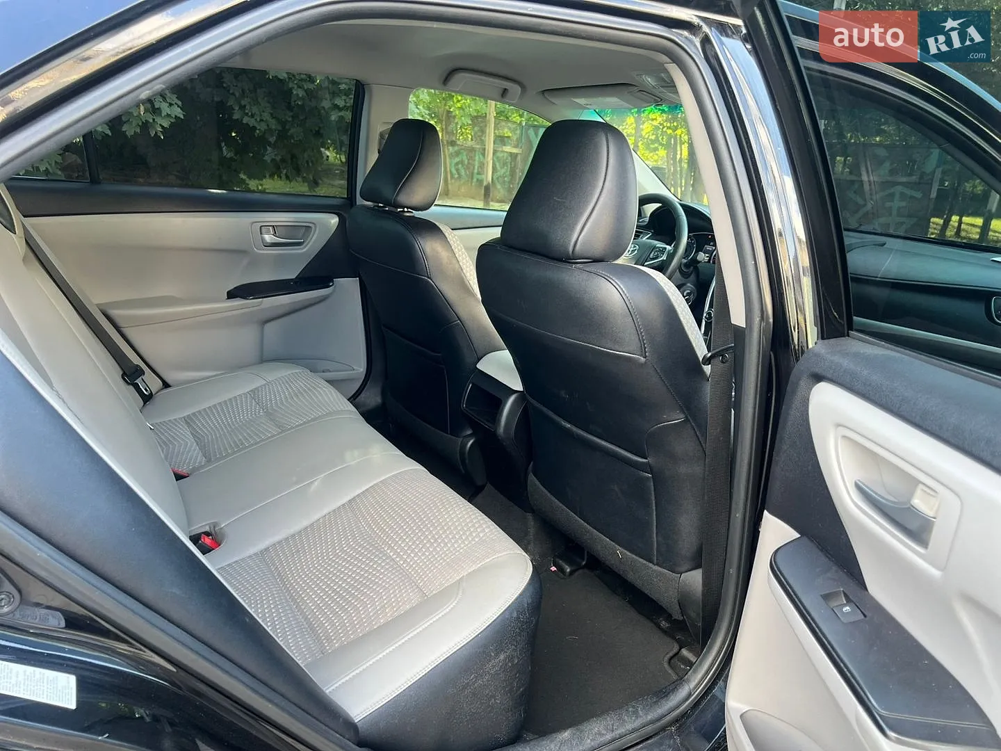 2015 Toyota Camry - мініатюра 12