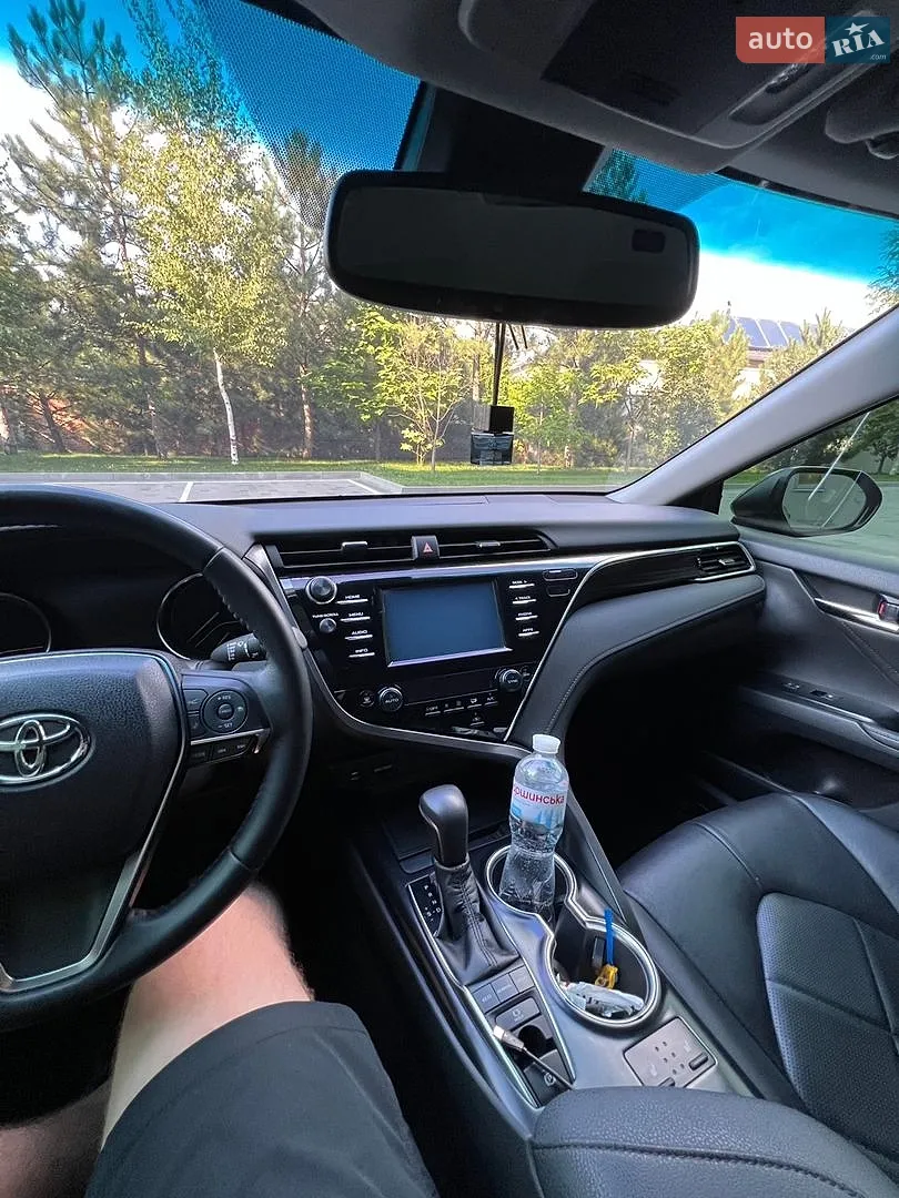 2017 Toyota Camry - мініатюра 9