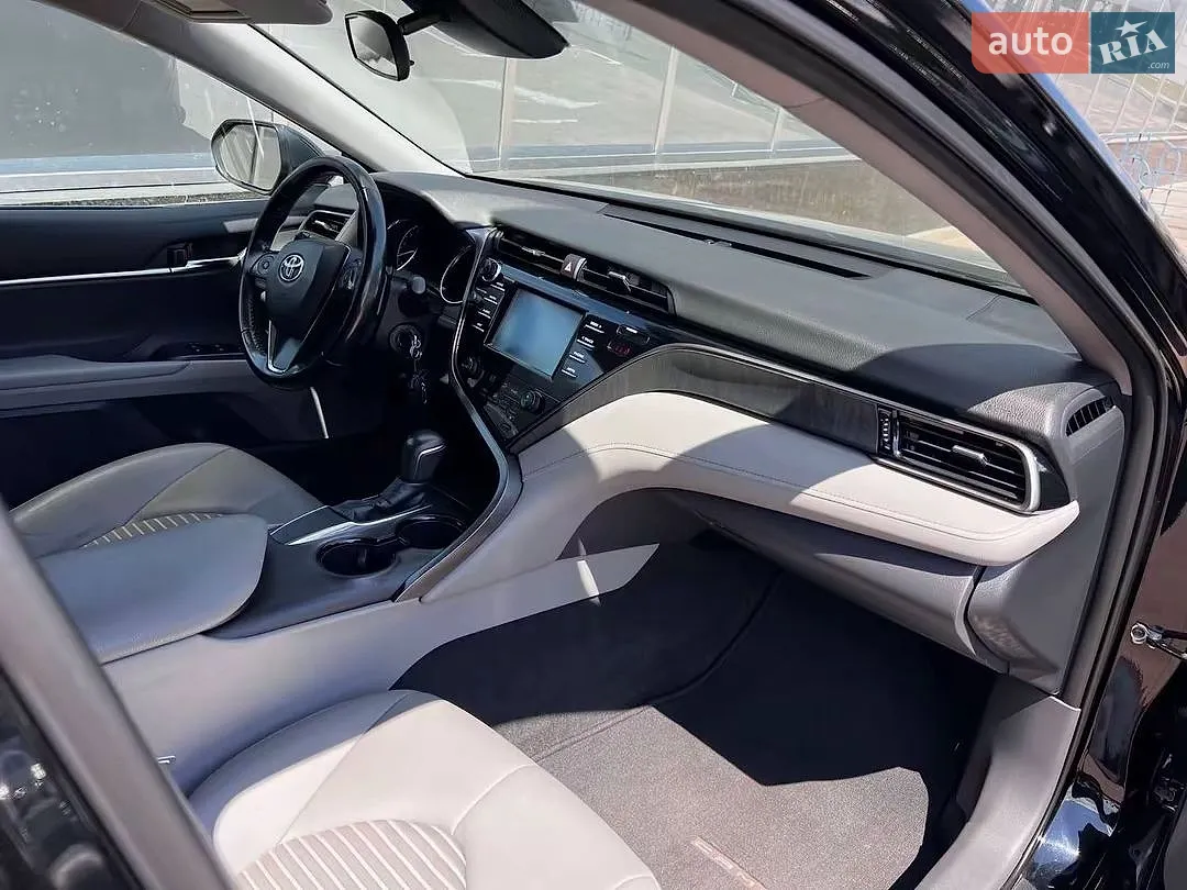 2018 Toyota Camry - мініатюра 23