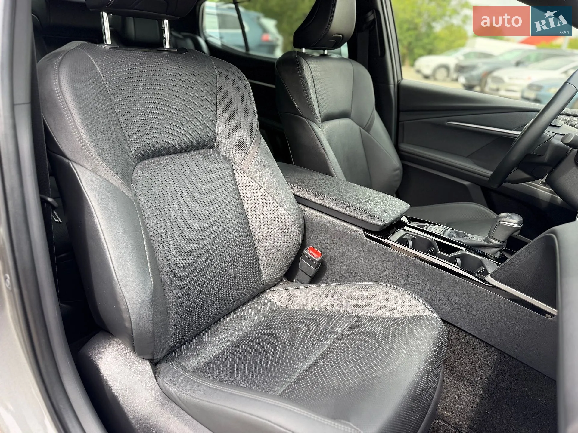 2024 Toyota Camry - мініатюра 31