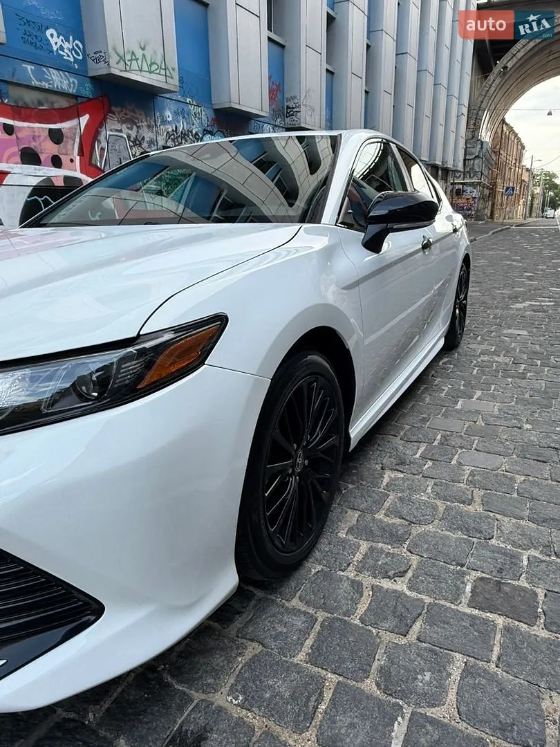 2021 Toyota Camry - мініатюра 10