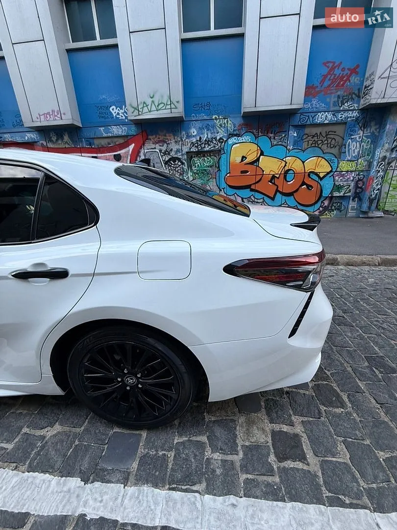 2021 Toyota Camry - мініатюра 13