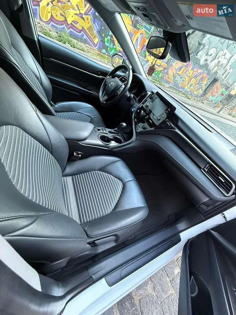 2021 Toyota Camry - мініатюра 29