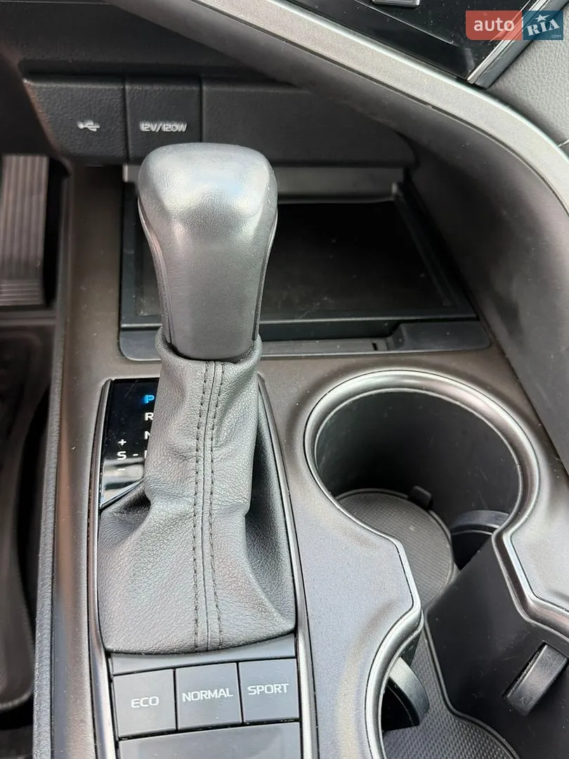 2022 Toyota Camry - мініатюра 22