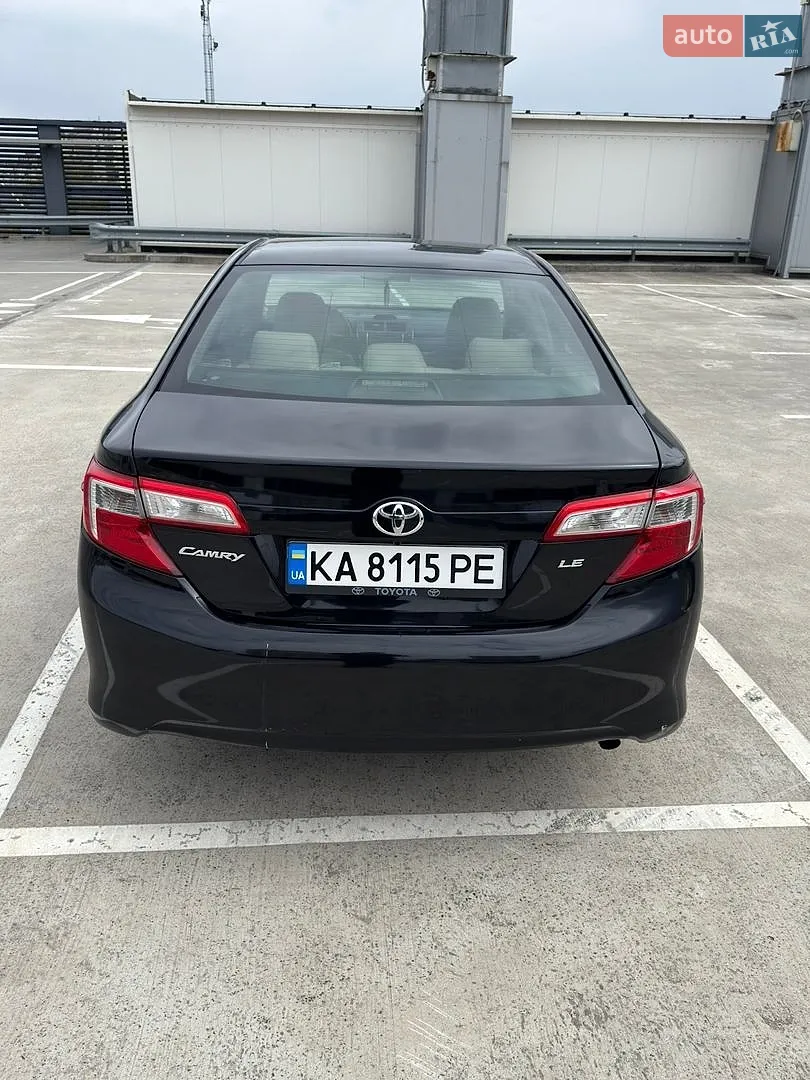 2011 Toyota Camry - мініатюра 5