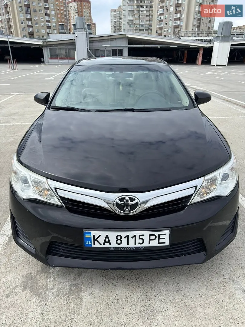 2011 Toyota Camry - мініатюра 2