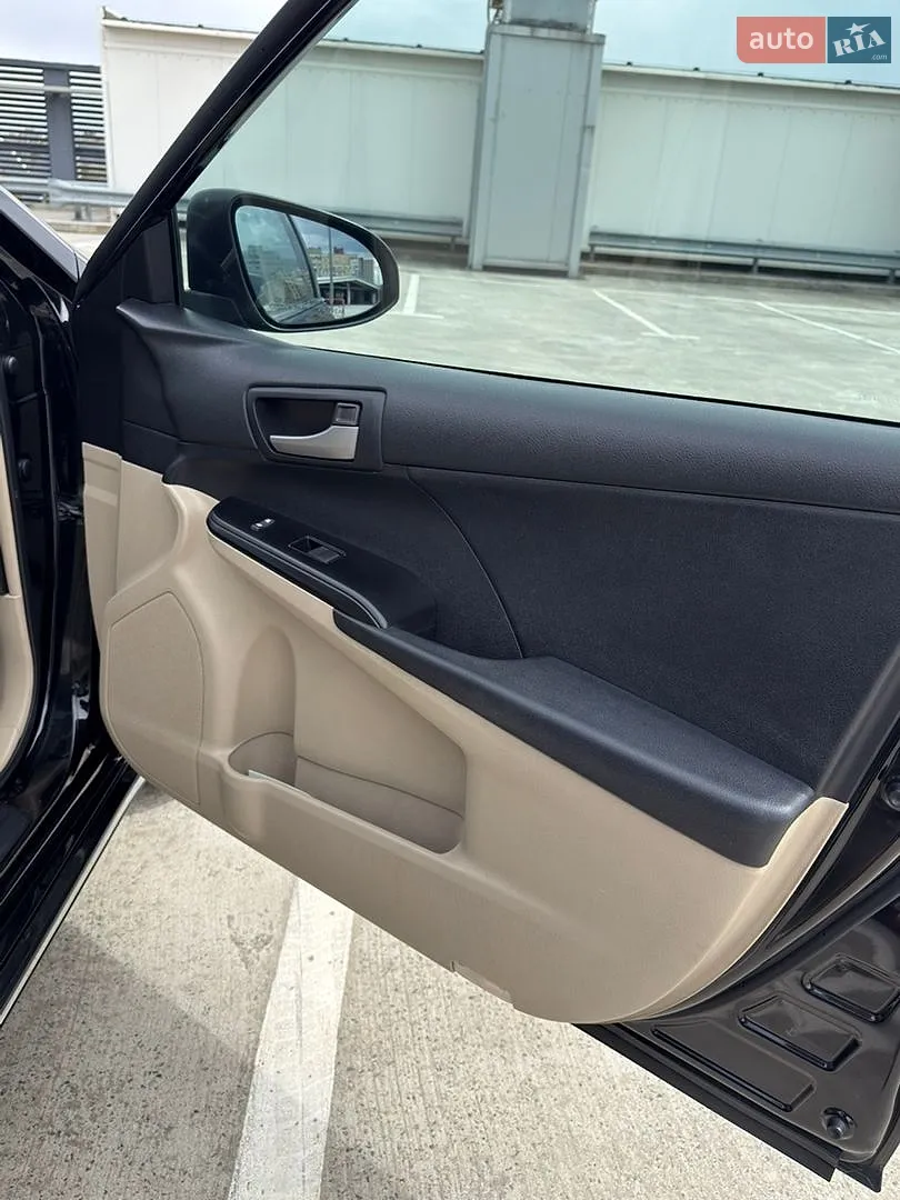 2011 Toyota Camry - мініатюра 9