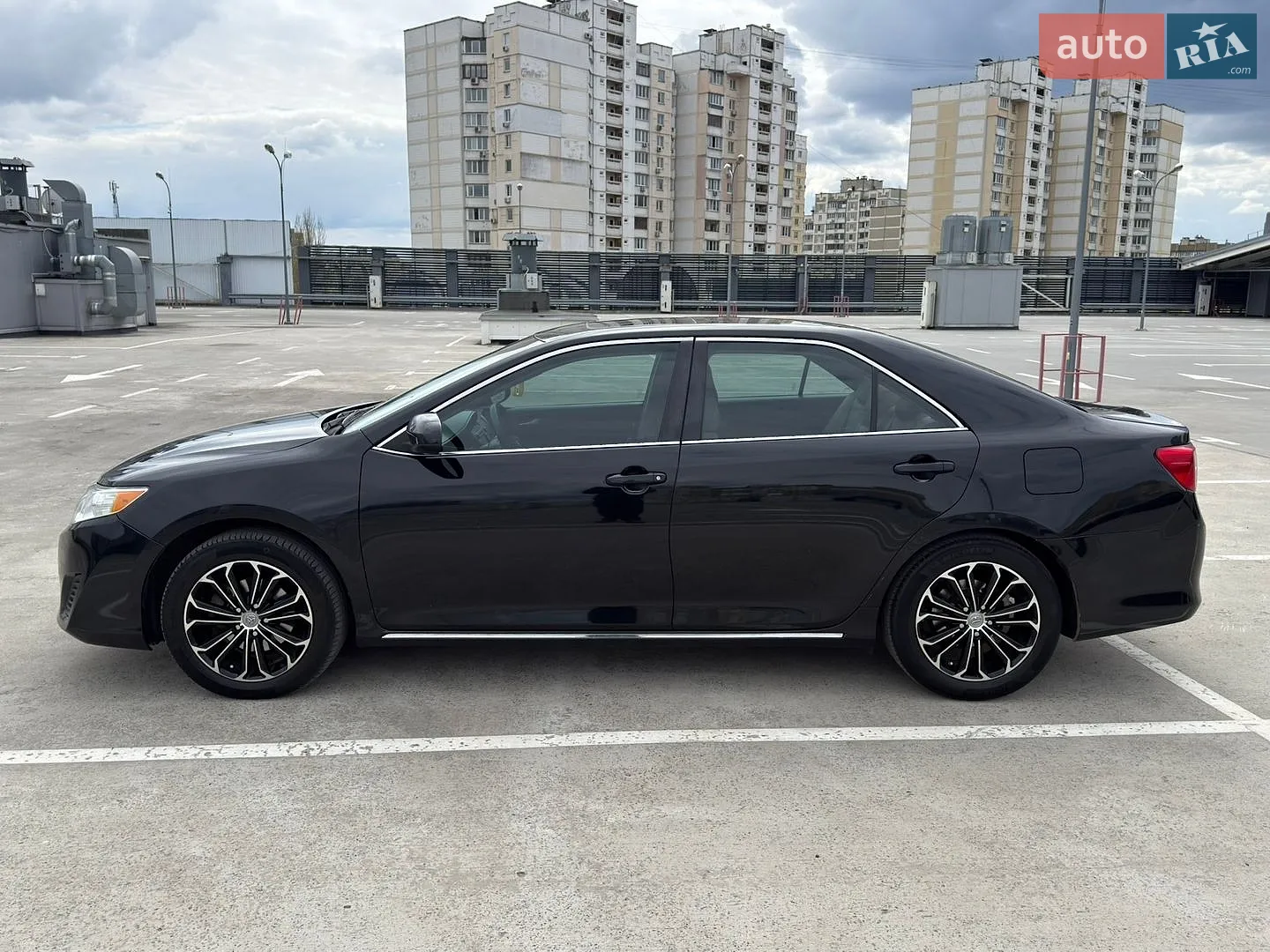 2011 Toyota Camry - мініатюра 3