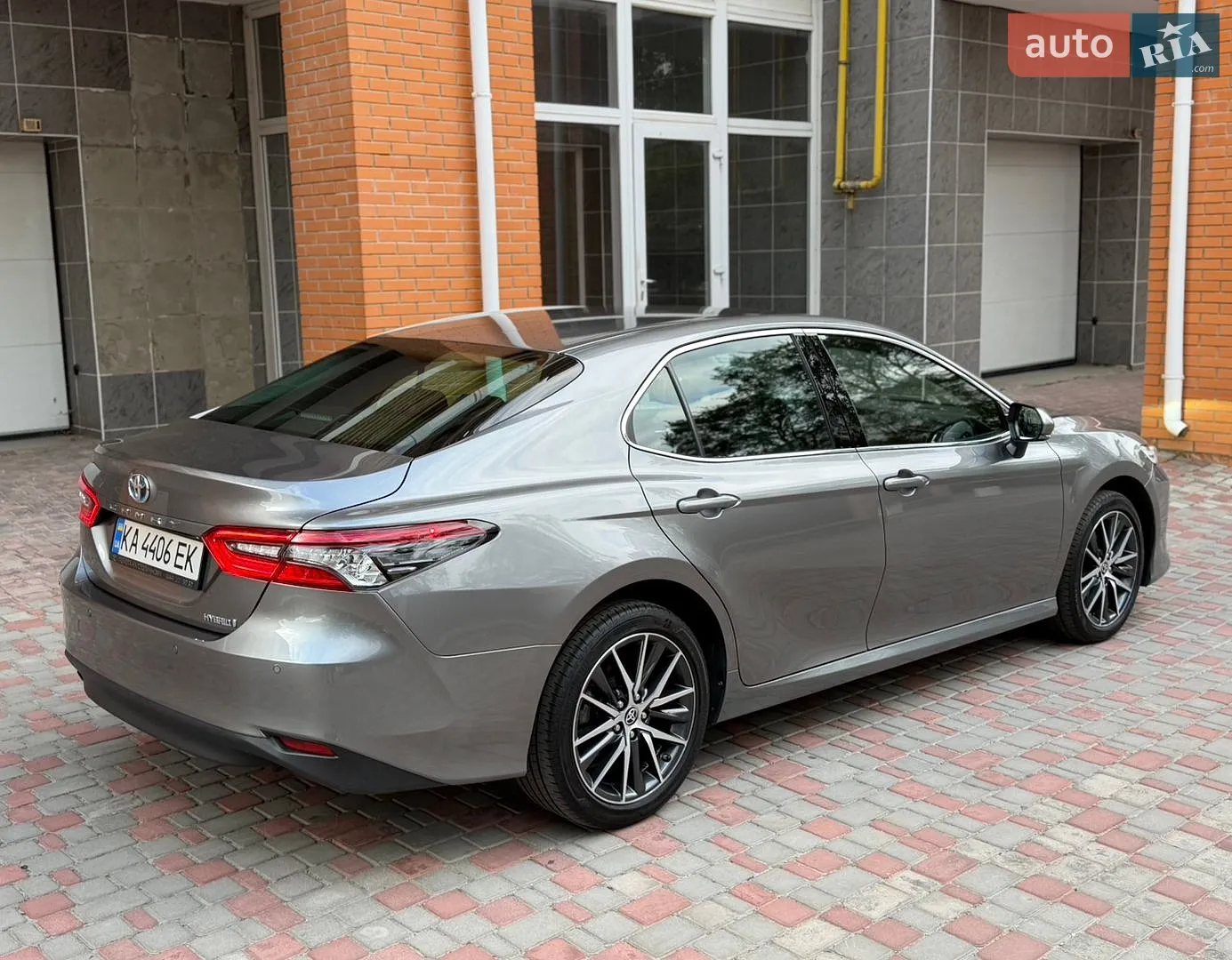 2021 Toyota Camry - мініатюра 17