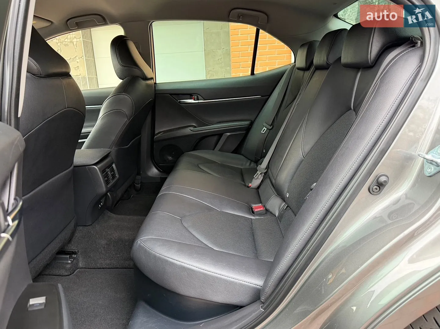 2021 Toyota Camry - мініатюра 37