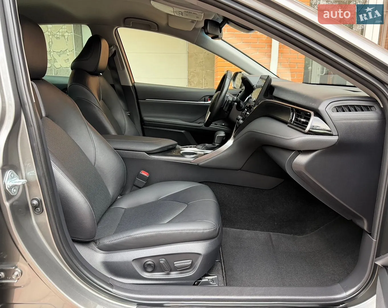 2021 Toyota Camry - мініатюра 40