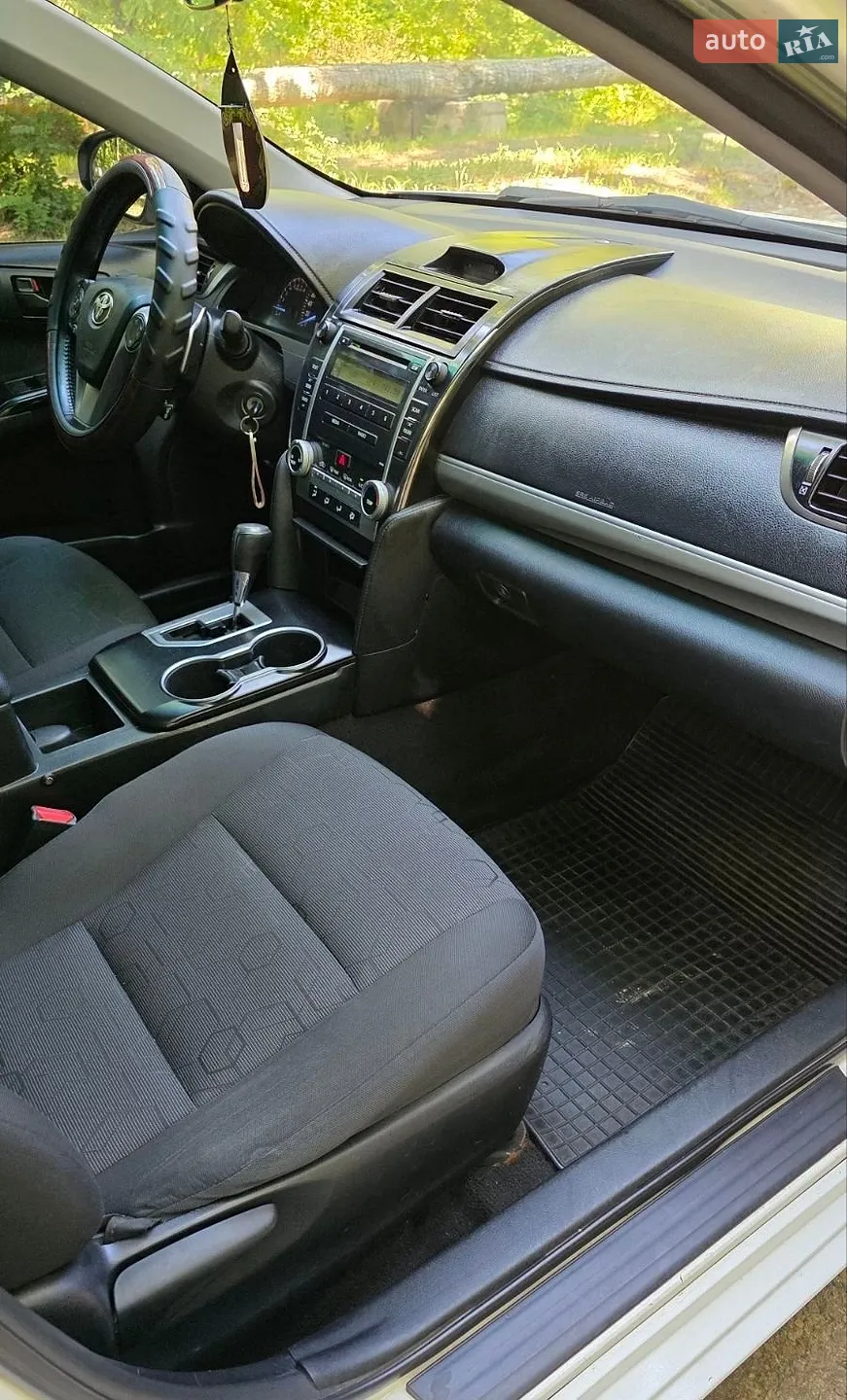 2013 Toyota Camry - мініатюра 5