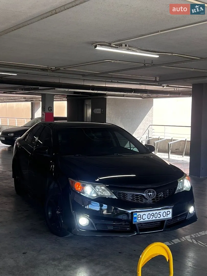2013 Toyota Camry - мініатюра 12