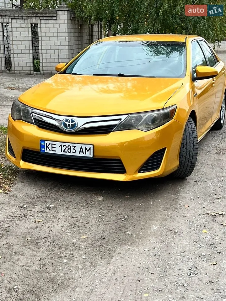 2013 Toyota Camry - мініатюра 8