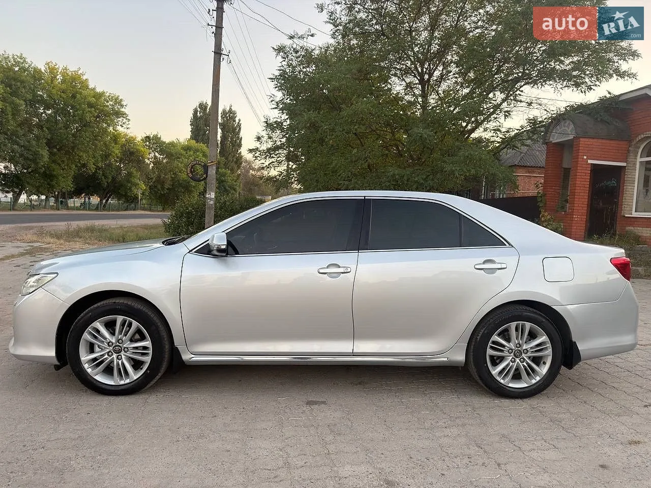 2014 Toyota Camry - мініатюра 11
