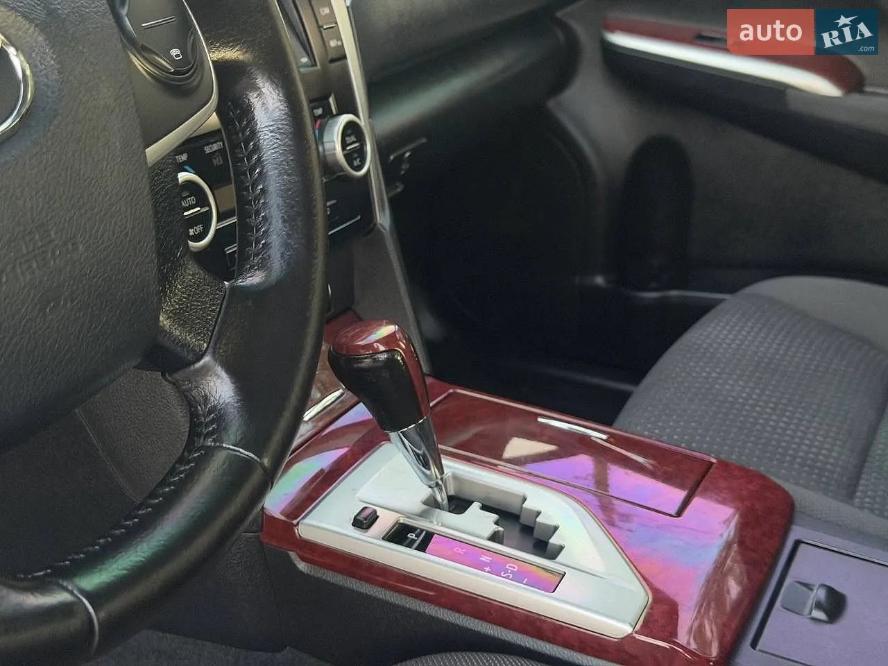 2014 Toyota Camry - мініатюра 26