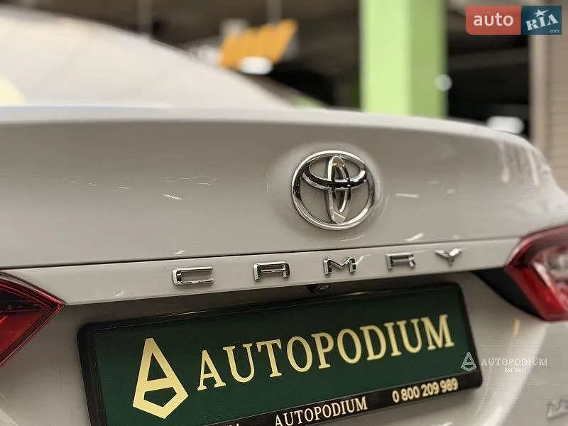 2023 Toyota Camry - мініатюра 12