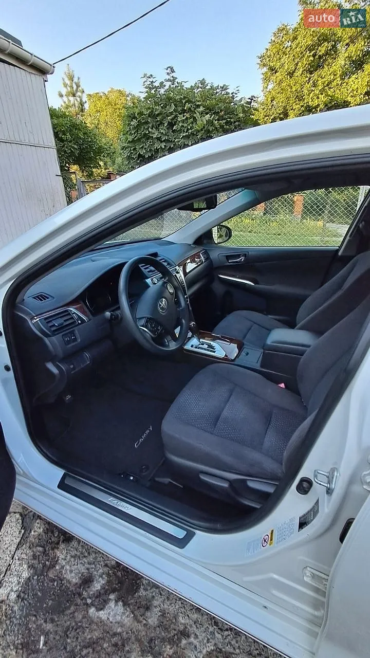2012 Toyota Camry - мініатюра 9