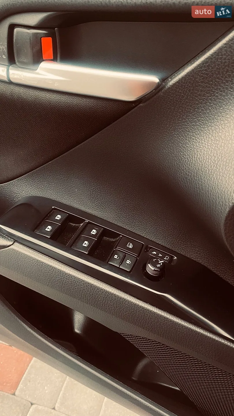 2020 Toyota Camry - мініатюра 20